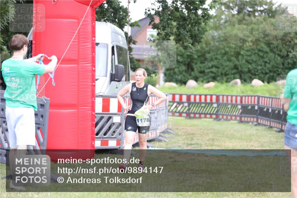 21.06.2026 - 29. Vierlanden-Triathlon Andreas Tolksdorf http://msf.ph/oto/9894147 21.06.2026 14:36:28 Ziel 228, 1178, 228, 1178 meine-sportfotos.de