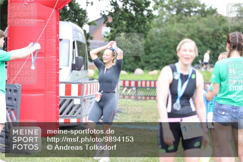 21.06.2026 - 29. Vierlanden-Triathlon Andreas Tolksdorf http://msf.ph/oto/9894153 21.06.2026 14:36:39 Ziel 228, 228 meine-sportfotos.de