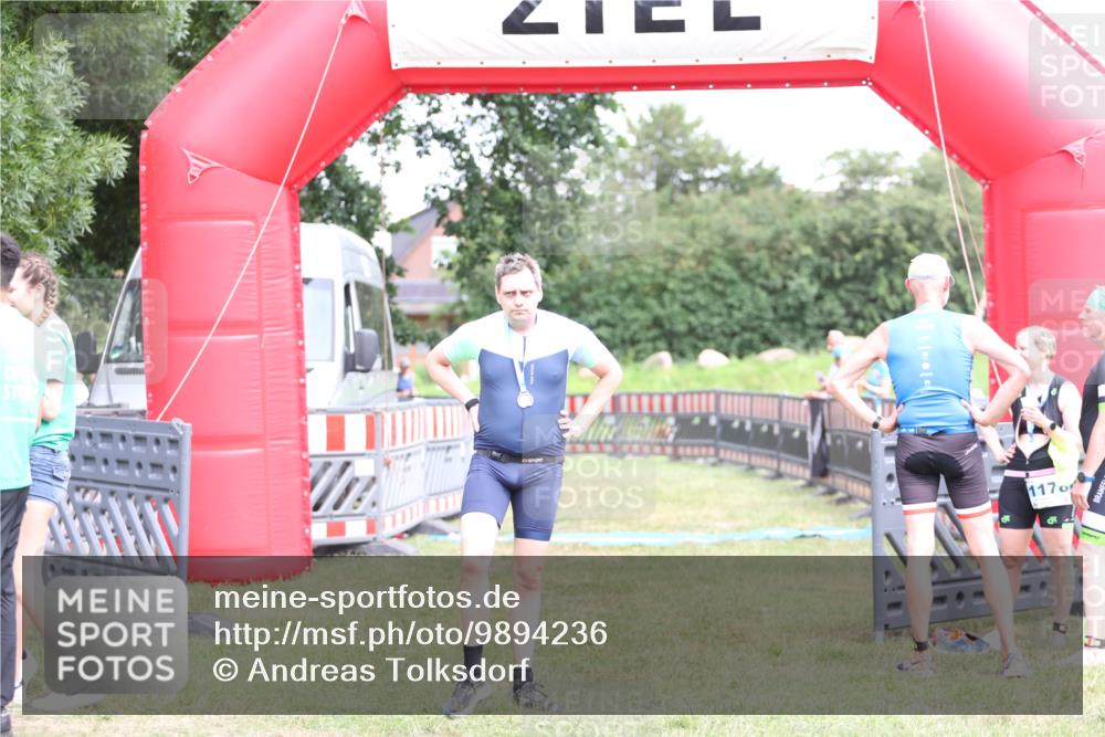 21.06.2026 - 29. Vierlanden-Triathlon Andreas Tolksdorf http://msf.ph/oto/9894236 21.06.2026 14:41:27 Ziel 836, 836 meine-sportfotos.de