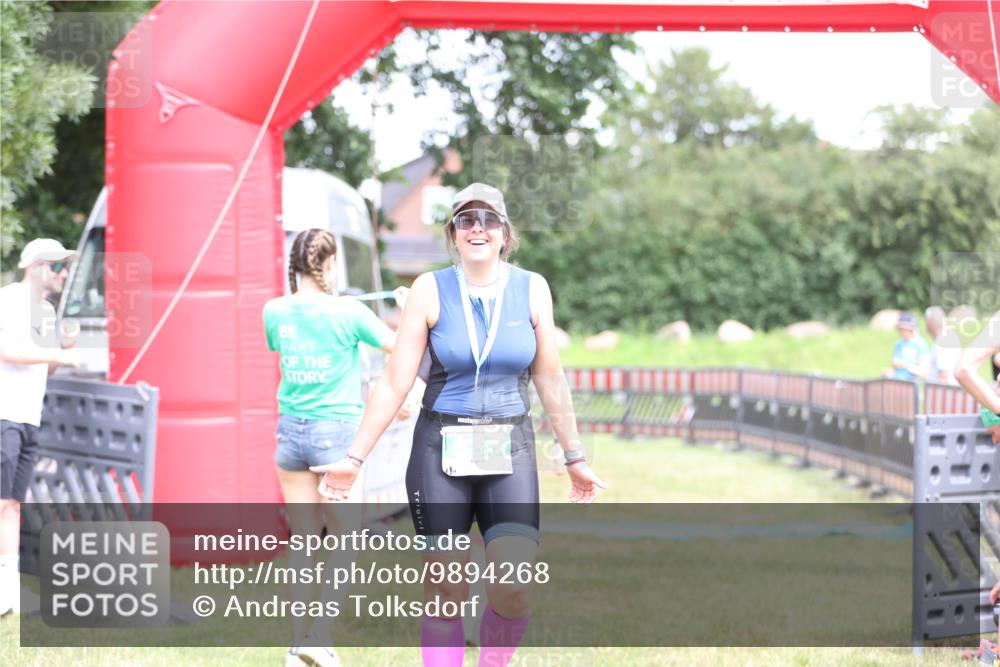 21.06.2026 - 29. Vierlanden-Triathlon Andreas Tolksdorf http://msf.ph/oto/9894268 21.06.2026 14:41:44 Ziel 1202, 1202 meine-sportfotos.de
