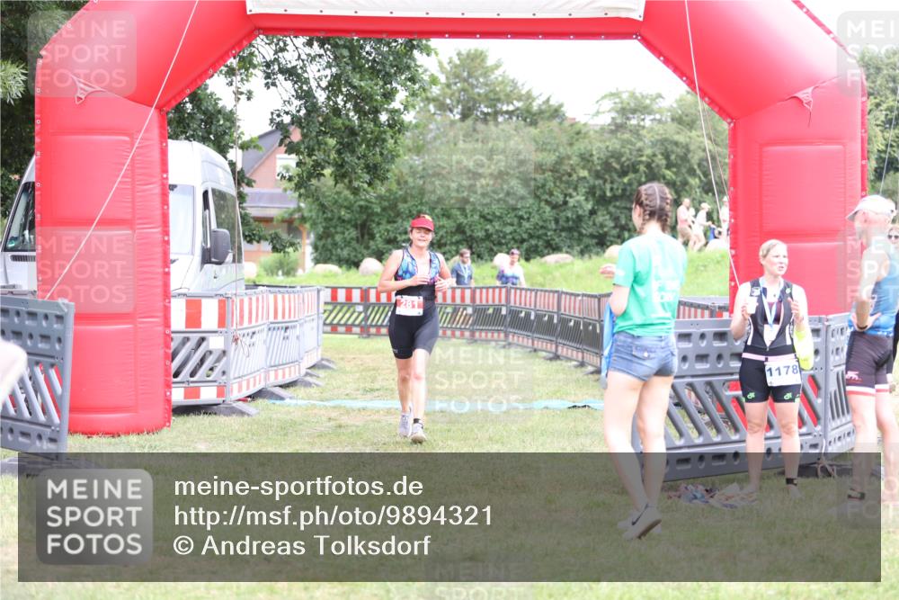 21.06.2026 - 29. Vierlanden-Triathlon Andreas Tolksdorf http://msf.ph/oto/9894321 21.06.2026 14:45:44 Ziel 281, 281 meine-sportfotos.de