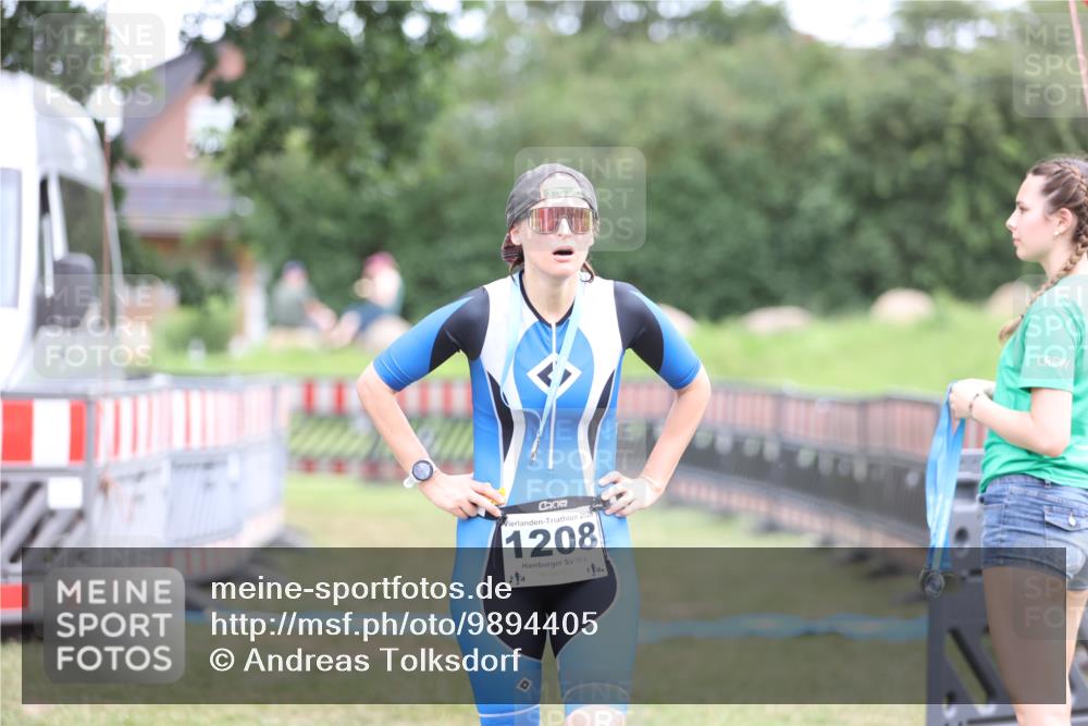 21.06.2026 - 29. Vierlanden-Triathlon Andreas Tolksdorf http://msf.ph/oto/9894405 21.06.2026 14:47:32 Ziel  meine-sportfotos.de