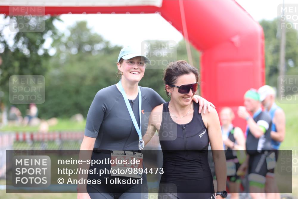 21.06.2026 - 29. Vierlanden-Triathlon Andreas Tolksdorf http://msf.ph/oto/9894473 21.06.2026 14:51:01 Ziel  meine-sportfotos.de