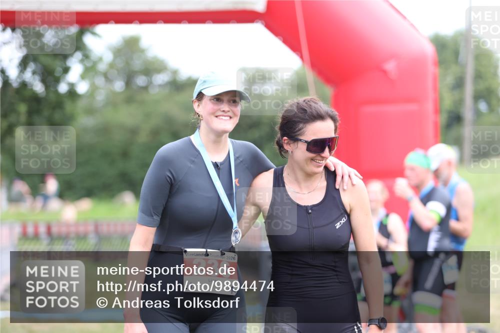 21.06.2026 - 29. Vierlanden-Triathlon Andreas Tolksdorf http://msf.ph/oto/9894474 21.06.2026 14:51:01 Ziel  meine-sportfotos.de