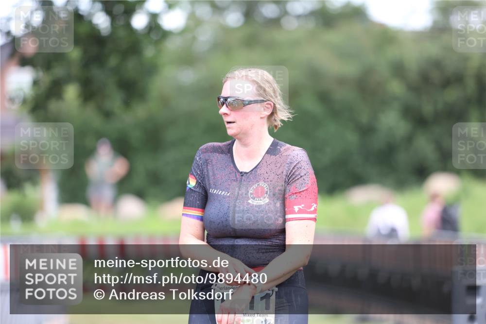 21.06.2026 - 29. Vierlanden-Triathlon Andreas Tolksdorf http://msf.ph/oto/9894480 21.06.2026 14:55:42 Ziel  meine-sportfotos.de