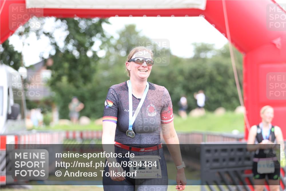 21.06.2026 - 29. Vierlanden-Triathlon Andreas Tolksdorf http://msf.ph/oto/9894484 21.06.2026 14:55:46 Ziel  meine-sportfotos.de