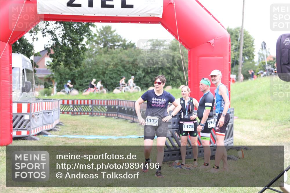 21.06.2026 - 29. Vierlanden-Triathlon Andreas Tolksdorf http://msf.ph/oto/9894496 21.06.2026 14:57:17 Ziel  meine-sportfotos.de