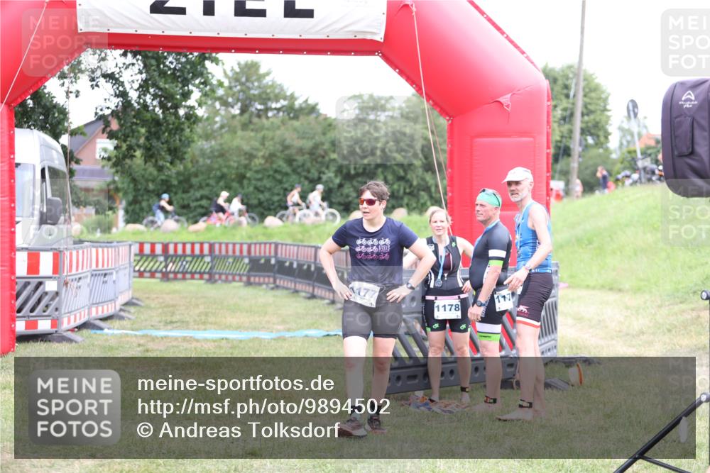 21.06.2026 - 29. Vierlanden-Triathlon Andreas Tolksdorf http://msf.ph/oto/9894502 21.06.2026 14:57:17 Ziel  meine-sportfotos.de