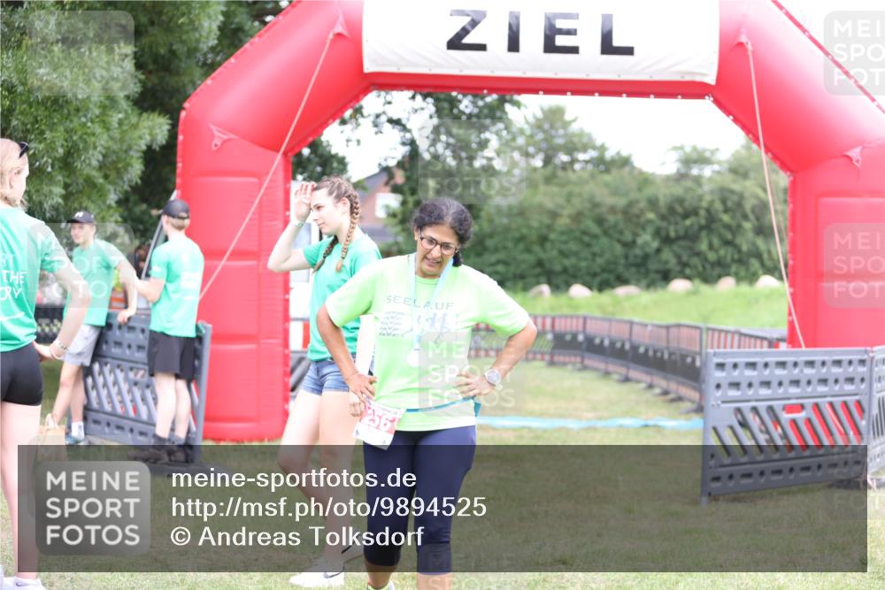 21.06.2026 - 29. Vierlanden-Triathlon Andreas Tolksdorf http://msf.ph/oto/9894525 21.06.2026 15:00:41 Ziel  meine-sportfotos.de