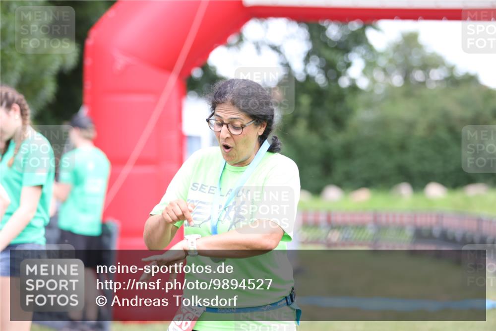 21.06.2026 - 29. Vierlanden-Triathlon Andreas Tolksdorf http://msf.ph/oto/9894527 21.06.2026 15:00:43 Ziel  meine-sportfotos.de