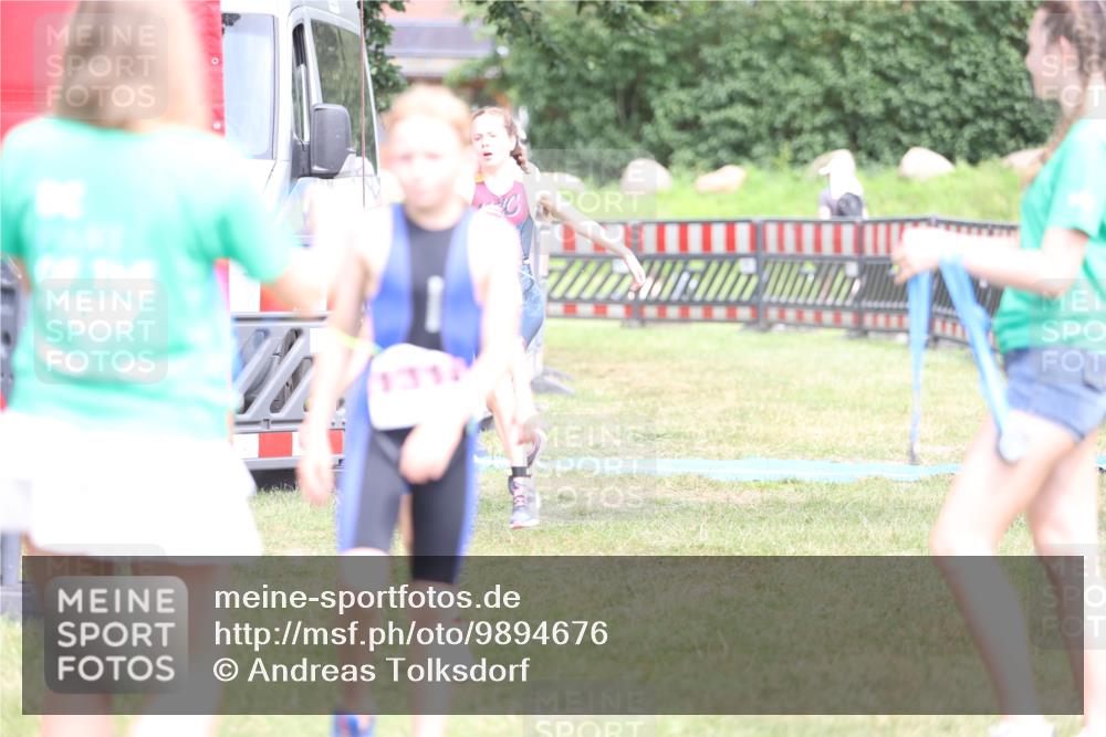 21.06.2026 - 29. Vierlanden-Triathlon Andreas Tolksdorf http://msf.ph/oto/9894676 21.06.2026 15:07:21 Ziel 1251, 1296, 1312, 1328, 1251, 1296, 1312, 1328 meine-sportfotos.de