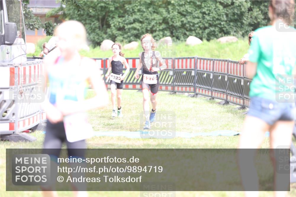 21.06.2026 - 29. Vierlanden-Triathlon Andreas Tolksdorf http://msf.ph/oto/9894719 21.06.2026 15:07:40 Ziel 1272, 1276, 1313, 1330, 1333, 1272, 1276, 1313, 1330, 1333 meine-sportfotos.de