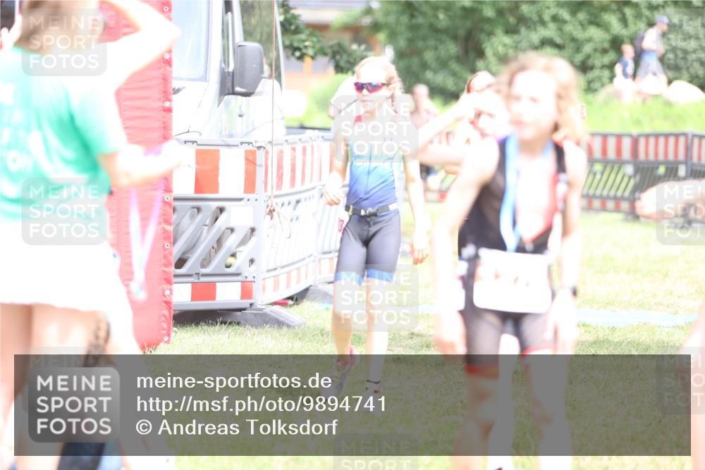 21.06.2026 - 29. Vierlanden-Triathlon Andreas Tolksdorf http://msf.ph/oto/9894741 21.06.2026 15:07:47 Ziel 1272, 1276, 1284, 1313, 1333, 1272, 1276, 1284, 1313, 1333 meine-sportfotos.de