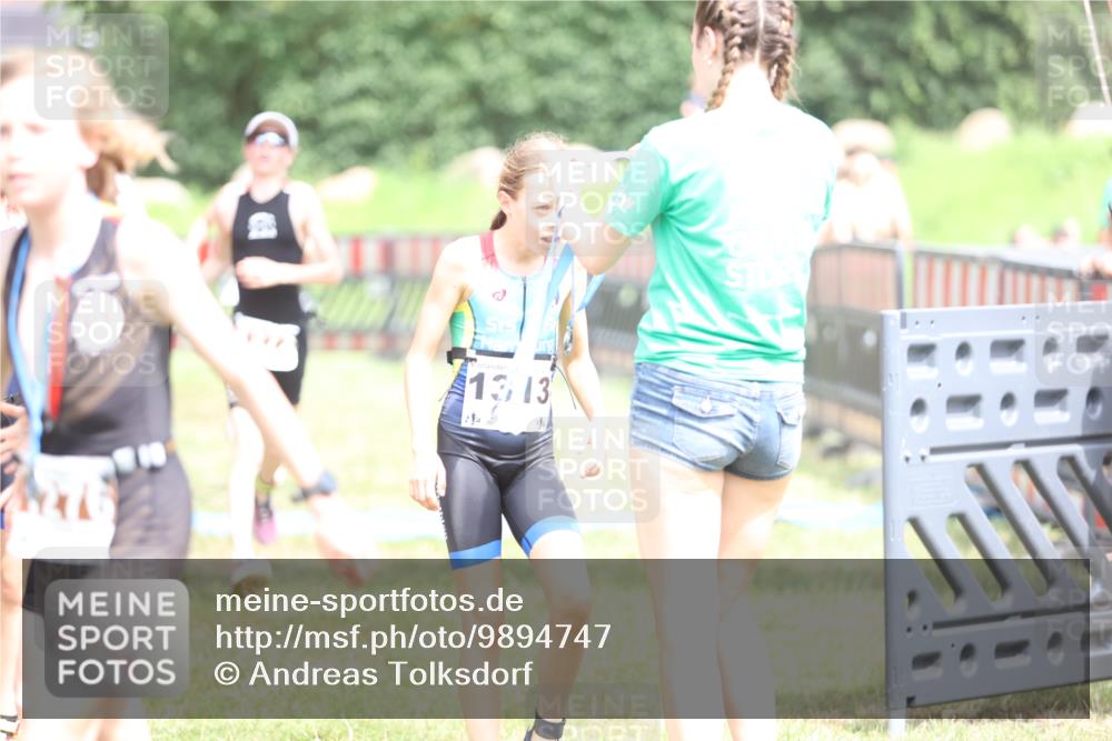 21.06.2026 - 29. Vierlanden-Triathlon Andreas Tolksdorf http://msf.ph/oto/9894747 21.06.2026 15:07:49 Ziel 1272, 1284, 1313, 1333, 1272, 1284, 1313, 1333 meine-sportfotos.de