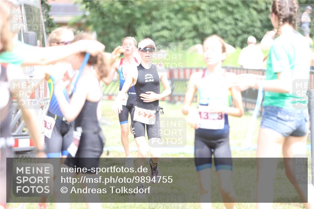 21.06.2026 - 29. Vierlanden-Triathlon Andreas Tolksdorf http://msf.ph/oto/9894755 21.06.2026 15:07:50 Ziel 1272, 1284, 1313, 1333, 1272, 1284, 1313, 1333 meine-sportfotos.de