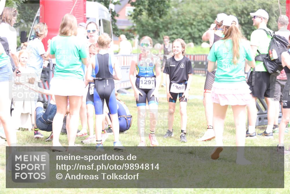 21.06.2026 - 29. Vierlanden-Triathlon Andreas Tolksdorf http://msf.ph/oto/9894814 21.06.2026 15:08:58 Ziel 1254, 1297, 1254, 1297 meine-sportfotos.de