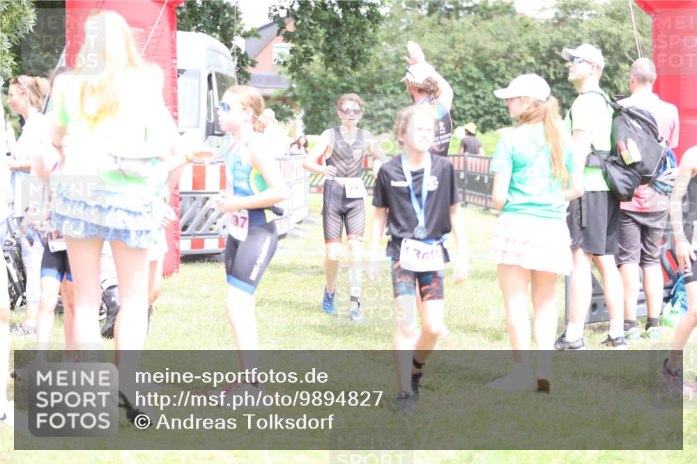 21.06.2026 - 29. Vierlanden-Triathlon Andreas Tolksdorf http://msf.ph/oto/9894827 21.06.2026 15:09:03 Ziel 1254, 1254 meine-sportfotos.de