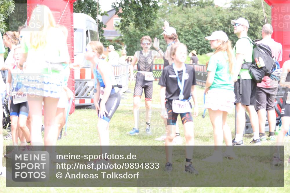 21.06.2026 - 29. Vierlanden-Triathlon Andreas Tolksdorf http://msf.ph/oto/9894833 21.06.2026 15:09:03 Ziel 1254, 1254 meine-sportfotos.de