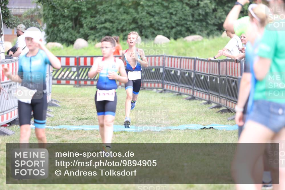 21.06.2026 - 29. Vierlanden-Triathlon Andreas Tolksdorf http://msf.ph/oto/9894905 21.06.2026 15:10:24 Ziel 1287, 1334, 1287, 1334 meine-sportfotos.de
