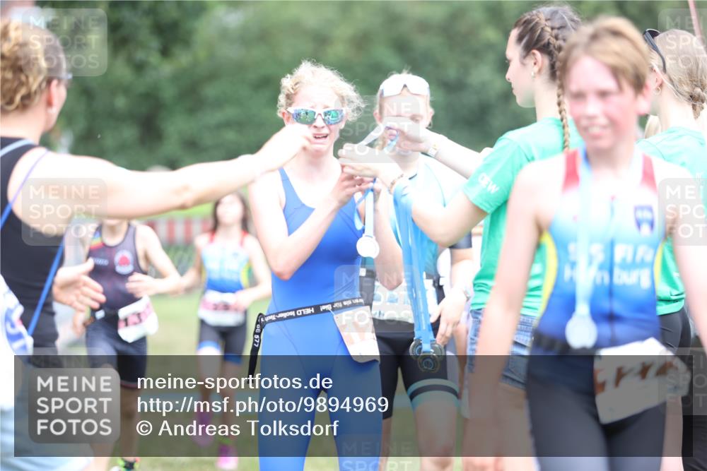 21.06.2026 - 29. Vierlanden-Triathlon Andreas Tolksdorf http://msf.ph/oto/9894969 21.06.2026 15:10:57 Ziel 1233, 1273, 1311, 1321, 1233, 1273, 1311, 1321 meine-sportfotos.de