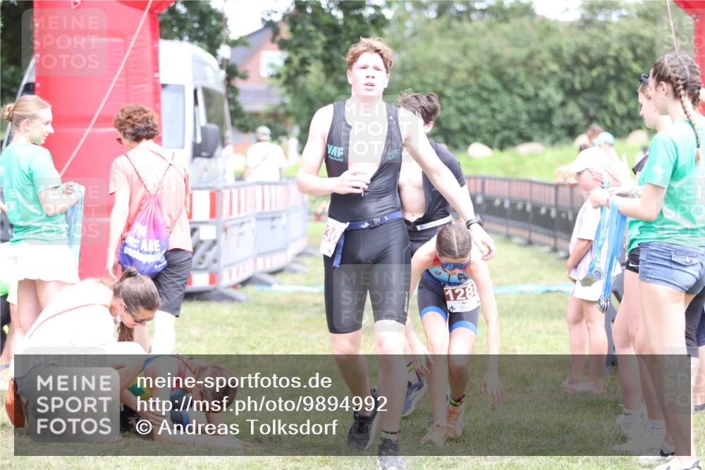 21.06.2026 - 29. Vierlanden-Triathlon Andreas Tolksdorf http://msf.ph/oto/9894992 21.06.2026 15:11:21 Ziel 1230, 1244, 1257, 1275, 1288, 1317, 1332, 1230, 1244, 1257, 1275, 1288, 1317, 1332 meine-sportfotos.de