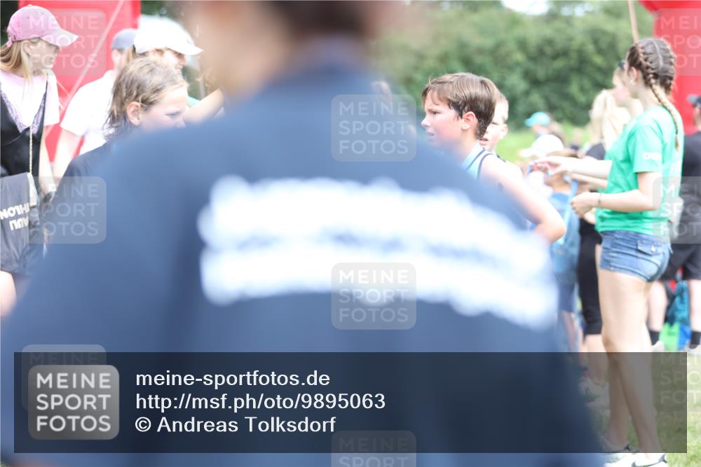 21.06.2026 - 29. Vierlanden-Triathlon Andreas Tolksdorf http://msf.ph/oto/9895063 21.06.2026 15:13:03 Ziel 1249, 1260, 1290, 1318, 1249, 1260, 1290, 1318 meine-sportfotos.de