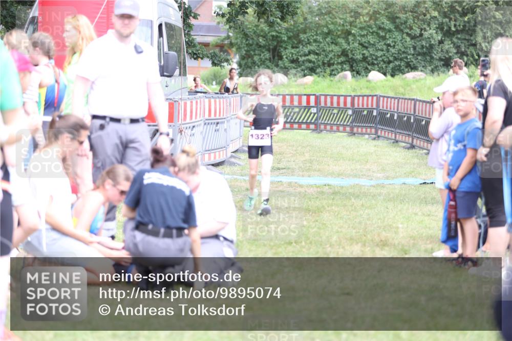 21.06.2026 - 29. Vierlanden-Triathlon Andreas Tolksdorf http://msf.ph/oto/9895074 21.06.2026 15:13:20 Ziel 1229, 1253, 1264, 1229, 1253, 1264 meine-sportfotos.de