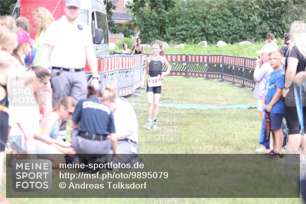 21.06.2026 - 29. Vierlanden-Triathlon Andreas Tolksdorf http://msf.ph/oto/9895079 21.06.2026 15:13:20 Ziel 1229, 1253, 1264, 1229, 1253, 1264 meine-sportfotos.de