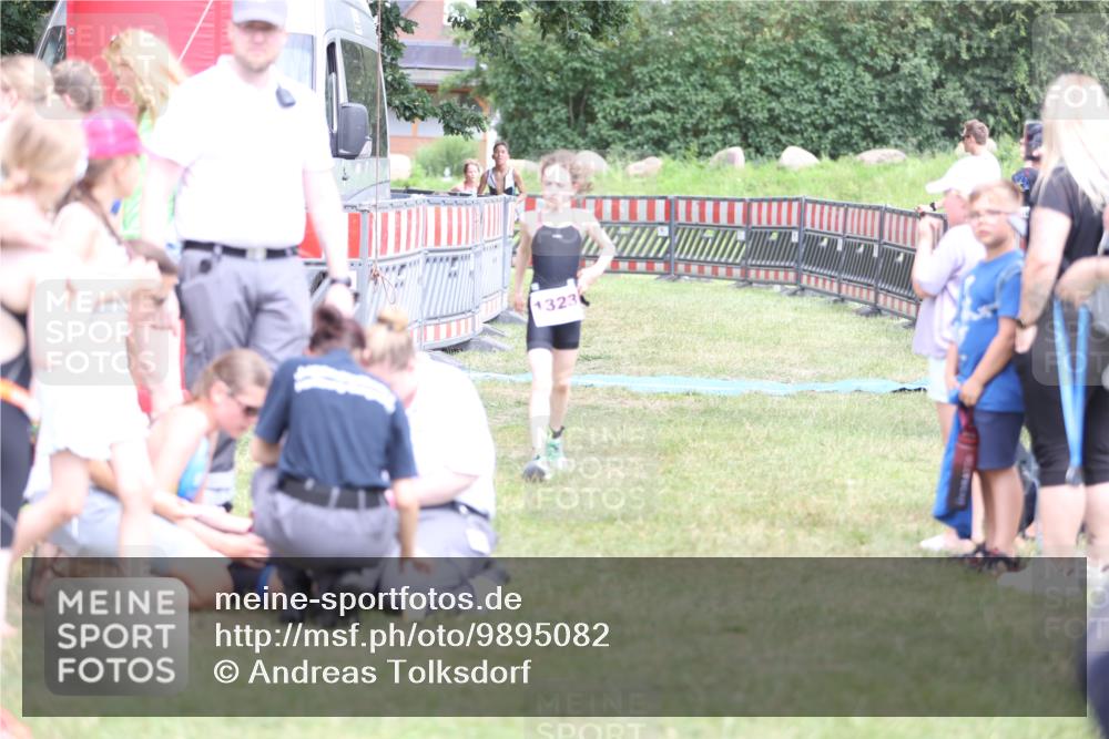 21.06.2026 - 29. Vierlanden-Triathlon Andreas Tolksdorf http://msf.ph/oto/9895082 21.06.2026 15:13:20 Ziel 1229, 1253, 1264, 1229, 1253, 1264 meine-sportfotos.de
