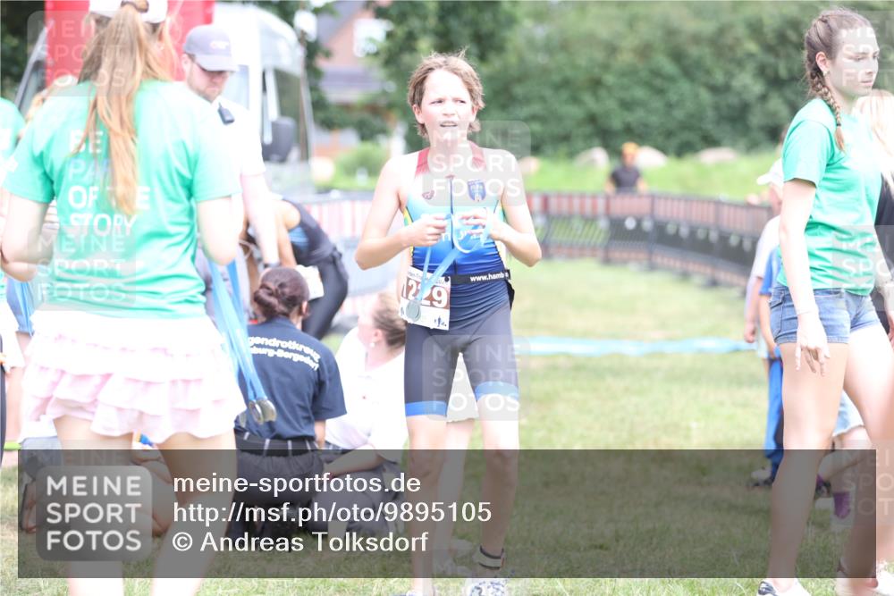 21.06.2026 - 29. Vierlanden-Triathlon Andreas Tolksdorf http://msf.ph/oto/9895105 21.06.2026 15:13:29 Ziel 1229, 1253, 1261, 1310, 1229, 1253, 1261, 1310 meine-sportfotos.de