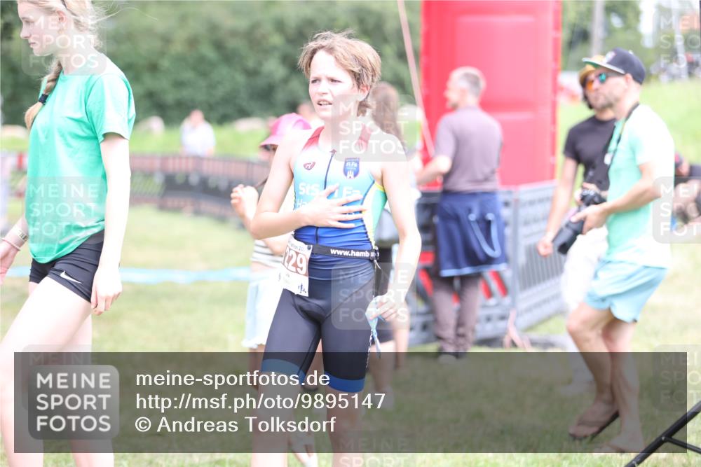21.06.2026 - 29. Vierlanden-Triathlon Andreas Tolksdorf http://msf.ph/oto/9895147 21.06.2026 15:13:51 Ziel 1320, 1335, 1320, 1335 meine-sportfotos.de