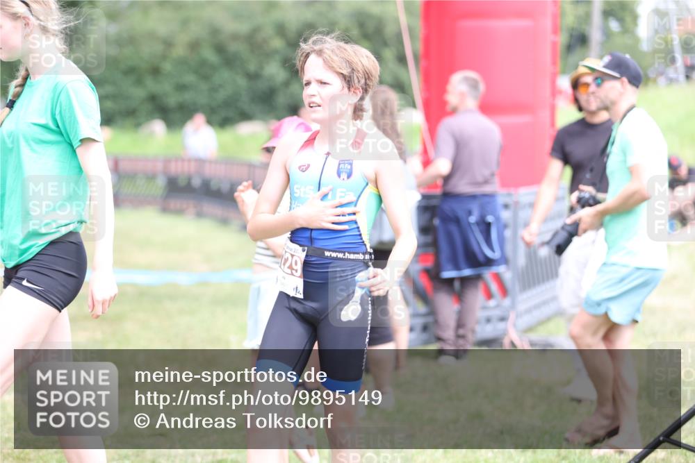 21.06.2026 - 29. Vierlanden-Triathlon Andreas Tolksdorf http://msf.ph/oto/9895149 21.06.2026 15:13:52 Ziel 1320, 1335, 1320, 1335 meine-sportfotos.de