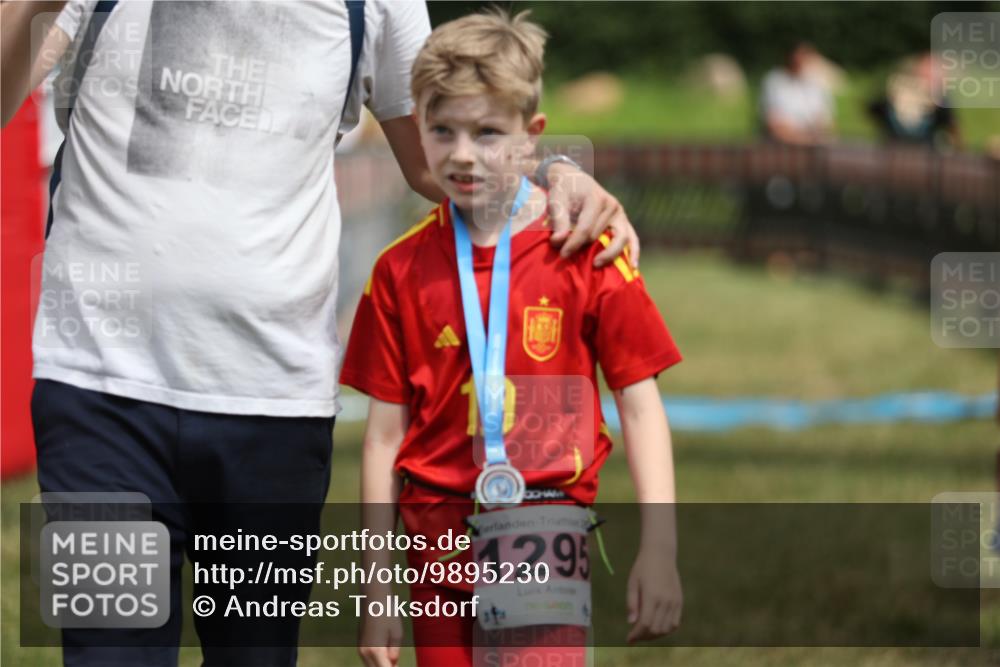 21.06.2026 - 29. Vierlanden-Triathlon Andreas Tolksdorf http://msf.ph/oto/9895230 21.06.2026 15:14:34 Ziel 1326, 1326 meine-sportfotos.de