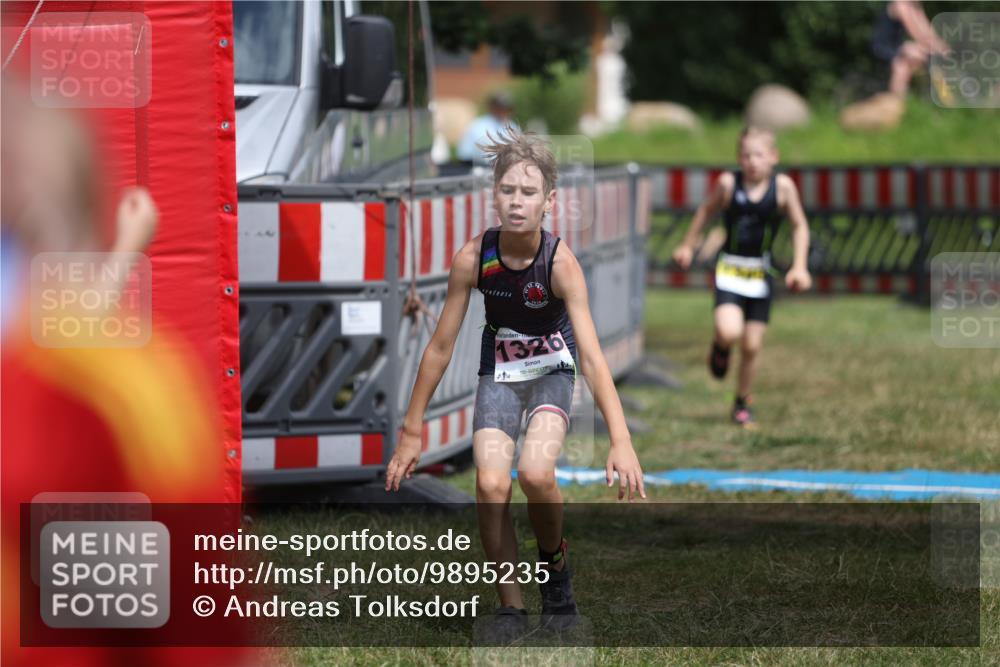 21.06.2026 - 29. Vierlanden-Triathlon Andreas Tolksdorf http://msf.ph/oto/9895235 21.06.2026 15:14:43 Ziel 1326, 1340, 1326, 1340 meine-sportfotos.de