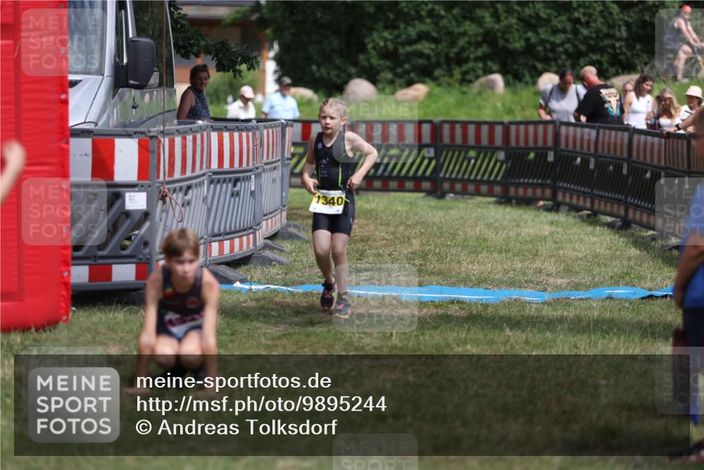 21.06.2026 - 29. Vierlanden-Triathlon Andreas Tolksdorf http://msf.ph/oto/9895244 21.06.2026 15:14:45 Ziel 1326, 1340, 1326, 1340 meine-sportfotos.de