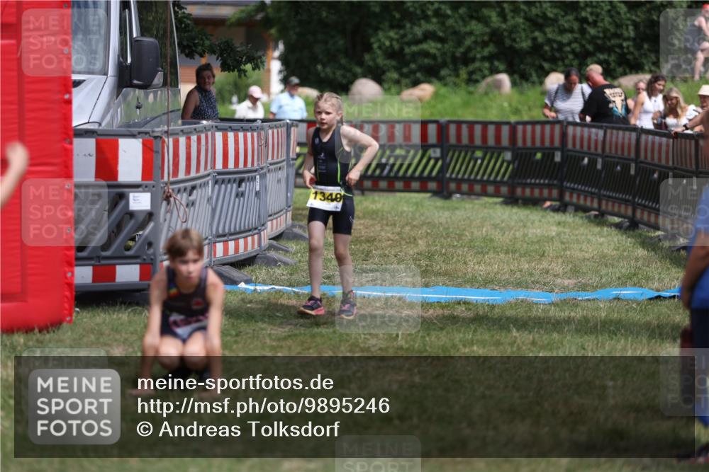 21.06.2026 - 29. Vierlanden-Triathlon Andreas Tolksdorf http://msf.ph/oto/9895246 21.06.2026 15:14:45 Ziel 1326, 1340, 1326, 1340 meine-sportfotos.de