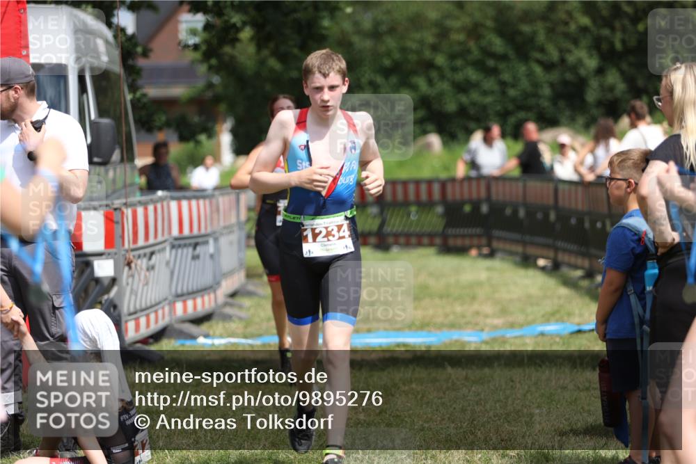 21.06.2026 - 29. Vierlanden-Triathlon Andreas Tolksdorf http://msf.ph/oto/9895276 21.06.2026 15:15:16 Ziel 1234, 1268, 1269, 1309, 1234, 1268, 1269, 1309 meine-sportfotos.de