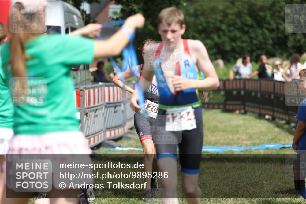 21.06.2026 - 29. Vierlanden-Triathlon Andreas Tolksdorf http://msf.ph/oto/9895286 21.06.2026 15:15:17 Ziel 1234, 1268, 1269, 1309, 1234, 1268, 1269, 1309 meine-sportfotos.de