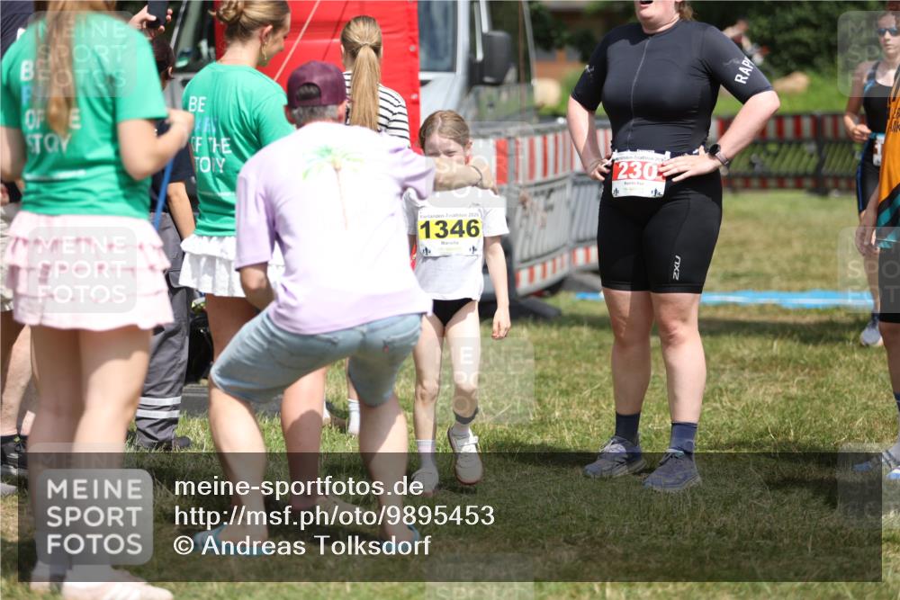 21.06.2026 - 29. Vierlanden-Triathlon Andreas Tolksdorf http://msf.ph/oto/9895453 21.06.2026 15:17:55 Ziel 1238, 1242, 1277, 1279, 1346, 1238, 1242, 1277, 1279, 1346 meine-sportfotos.de