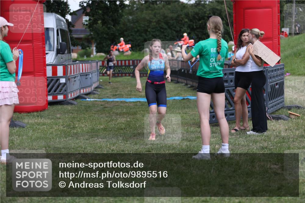 21.06.2026 - 29. Vierlanden-Triathlon Andreas Tolksdorf http://msf.ph/oto/9895516 21.06.2026 15:19:04 Ziel 1259, 1292, 1259, 1292 meine-sportfotos.de