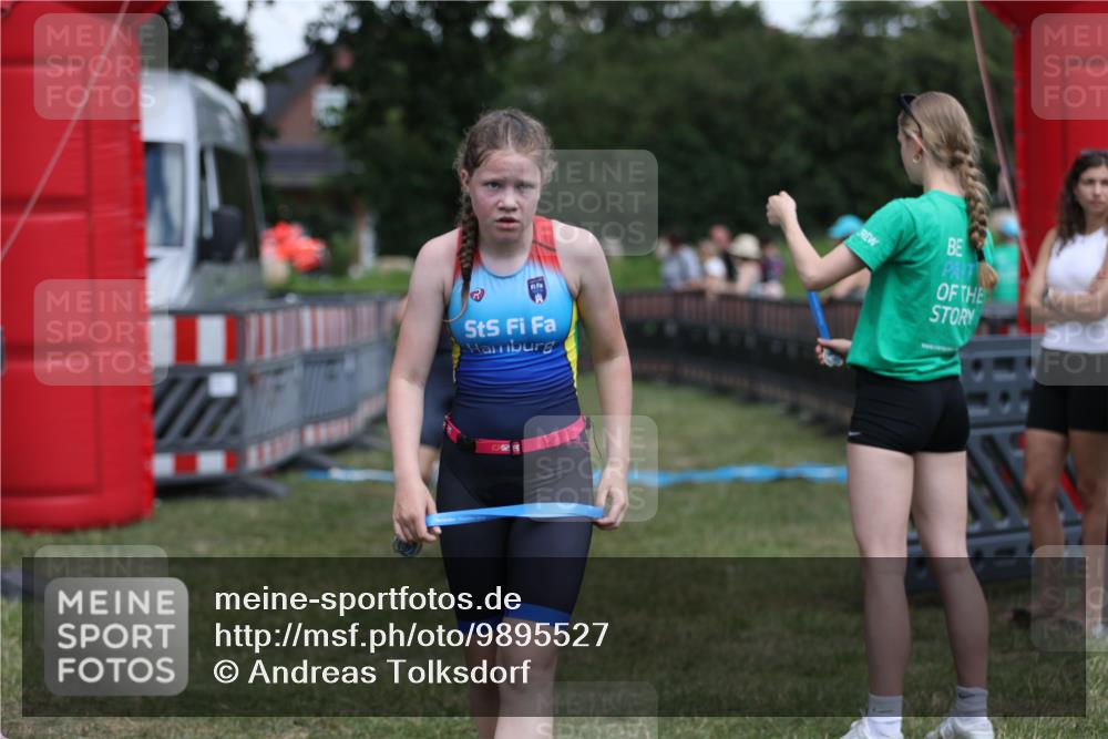 21.06.2026 - 29. Vierlanden-Triathlon Andreas Tolksdorf http://msf.ph/oto/9895527 21.06.2026 15:19:08 Ziel 1259, 1292, 1259, 1292 meine-sportfotos.de