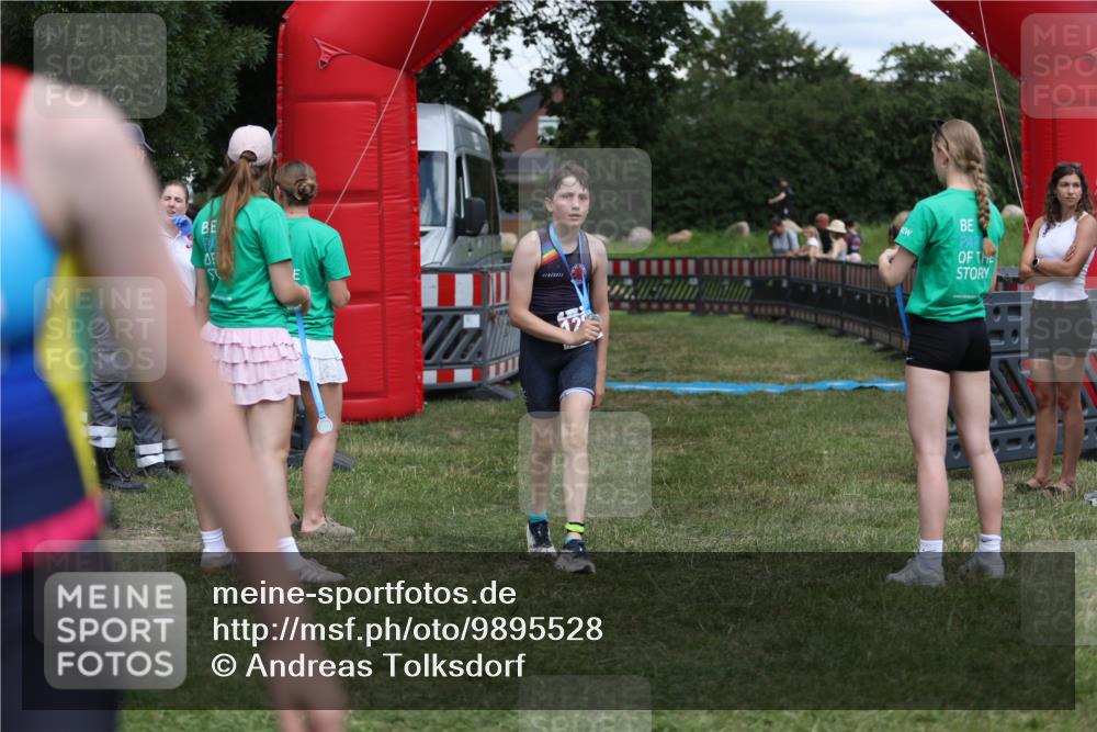 21.06.2026 - 29. Vierlanden-Triathlon Andreas Tolksdorf http://msf.ph/oto/9895528 21.06.2026 15:19:13 Ziel 1237, 1270, 1292, 1237, 1270, 1292 meine-sportfotos.de