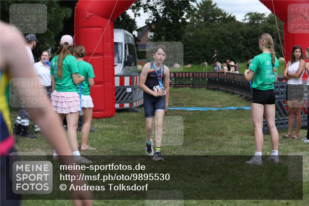 21.06.2026 - 29. Vierlanden-Triathlon Andreas Tolksdorf http://msf.ph/oto/9895530 21.06.2026 15:19:13 Ziel 1237, 1270, 1292, 1237, 1270, 1292 meine-sportfotos.de