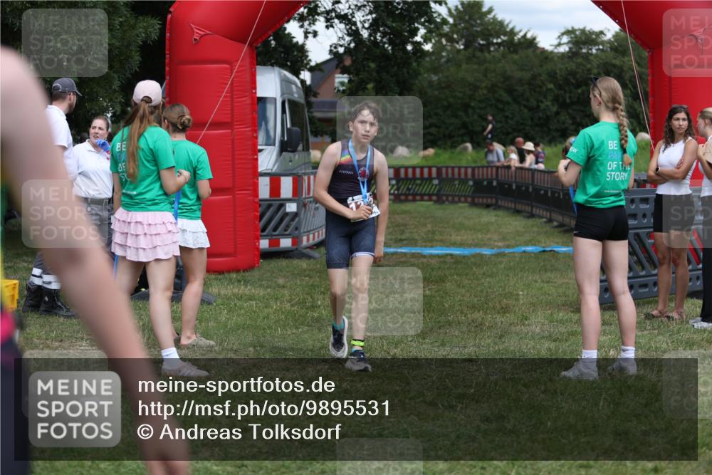 21.06.2026 - 29. Vierlanden-Triathlon Andreas Tolksdorf http://msf.ph/oto/9895531 21.06.2026 15:19:13 Ziel 1237, 1270, 1292, 1237, 1270, 1292 meine-sportfotos.de