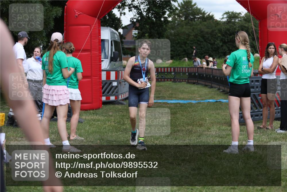 21.06.2026 - 29. Vierlanden-Triathlon Andreas Tolksdorf http://msf.ph/oto/9895532 21.06.2026 15:19:13 Ziel 1237, 1270, 1292, 1237, 1270, 1292 meine-sportfotos.de