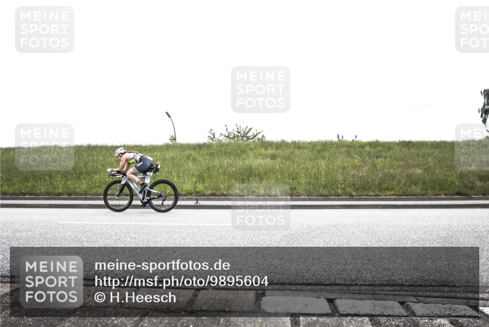 21.06.2026 - 29. Vierlanden-Triathlon H.Heesch http://msf.ph/oto/9895604 21.06.2026 09:38:23 Radfahren 140, 172, 241, 288, 289 meine-sportfotos.de