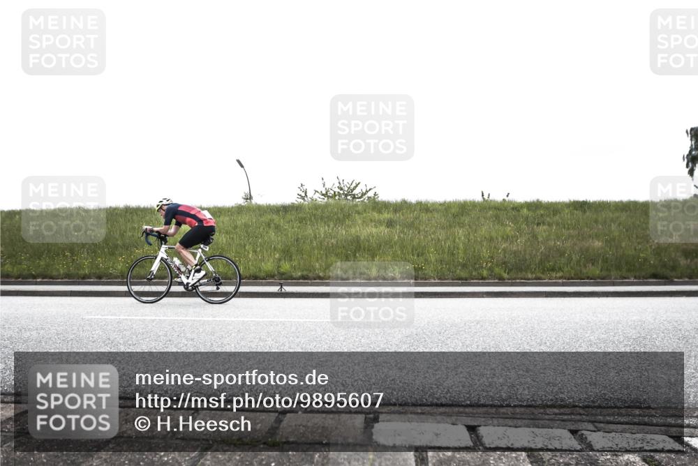 21.06.2026 - 29. Vierlanden-Triathlon H.Heesch http://msf.ph/oto/9895607 21.06.2026 09:38:31 Radfahren 114, 168, 172, 288, 289 meine-sportfotos.de