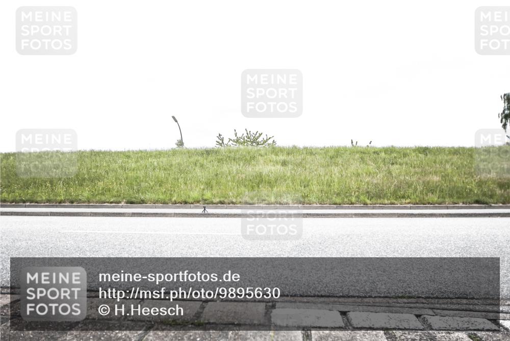 21.06.2026 - 29. Vierlanden-Triathlon H.Heesch http://msf.ph/oto/9895630 21.06.2026 09:47:22 Radfahren  meine-sportfotos.de