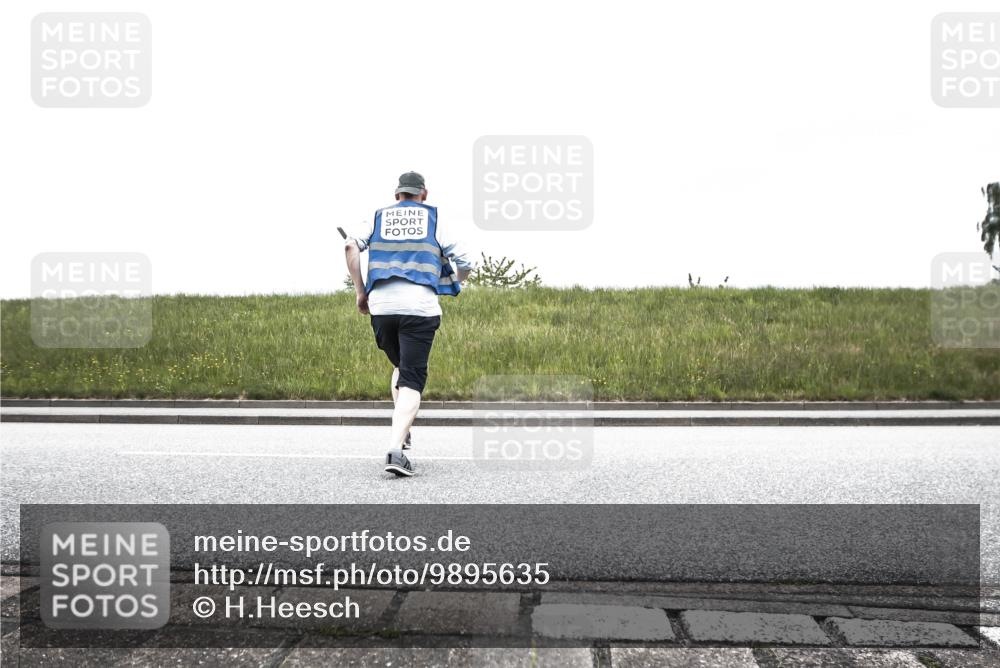 21.06.2026 - 29. Vierlanden-Triathlon H.Heesch http://msf.ph/oto/9895635 21.06.2026 09:47:24 Radfahren  meine-sportfotos.de