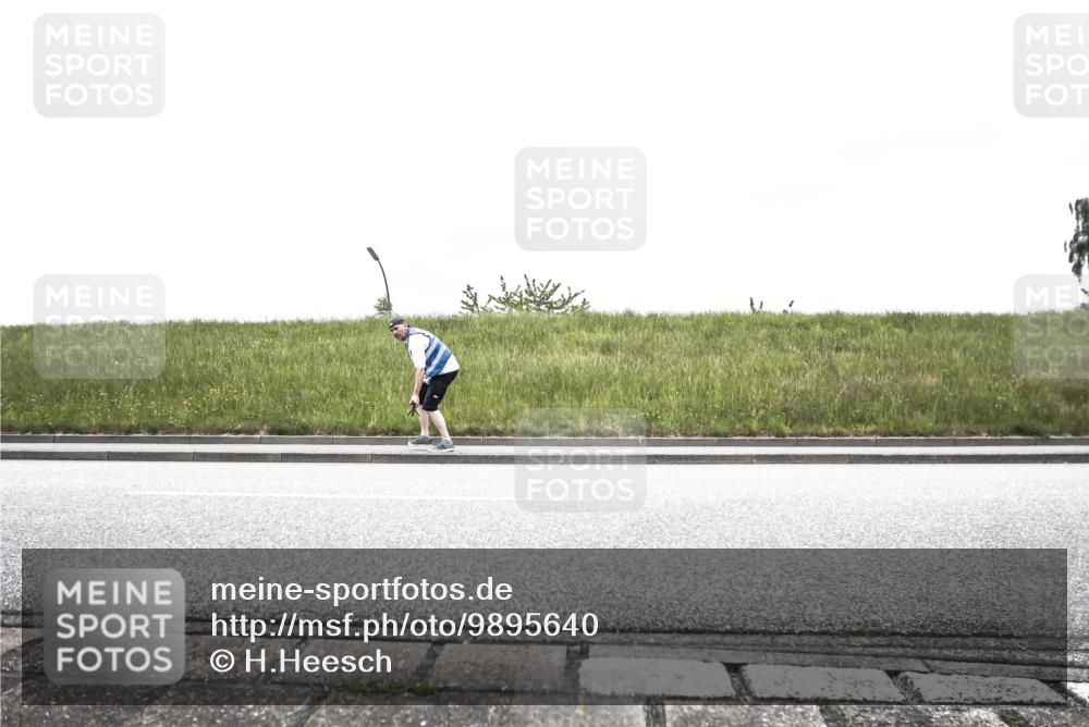 21.06.2026 - 29. Vierlanden-Triathlon H.Heesch http://msf.ph/oto/9895640 21.06.2026 09:47:27 Radfahren 3, 19, 114 meine-sportfotos.de